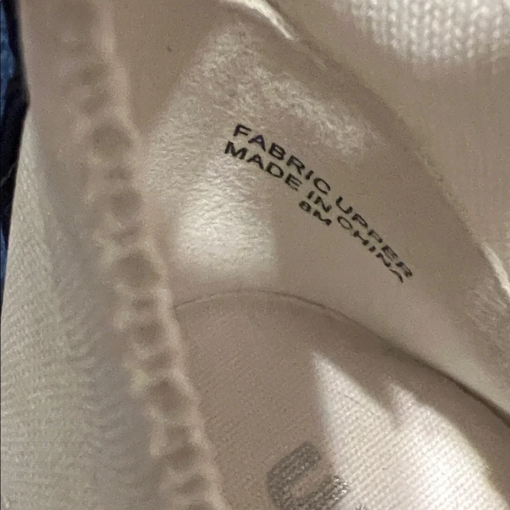 J/SLIDES White Sneakers with Red and Blue Stripes - Picture 4 of 6